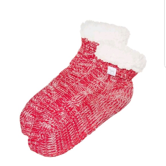 Victoria's Secret Shoes - NEW Victorias Secret PINK sherpa bootie slippers!